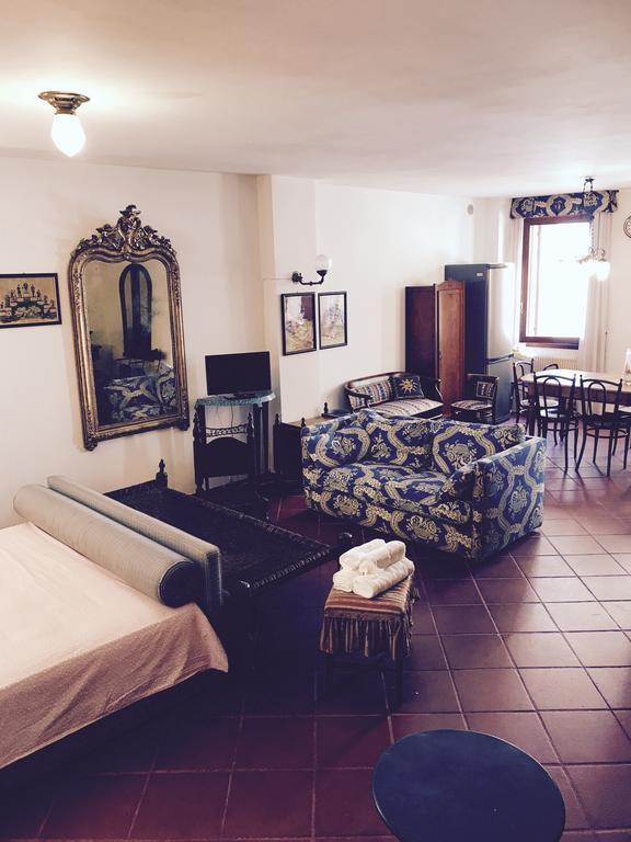 Carraresi Room Treviso Exterior foto
